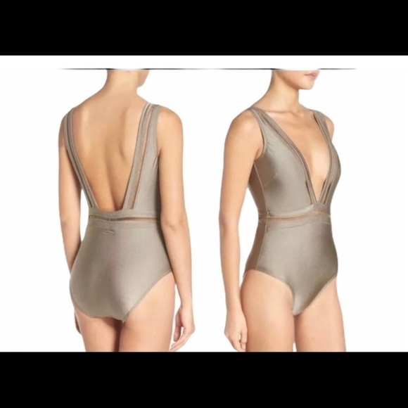 TED BAKER STARZA POINTELLE DEEP-V PLUNGE SWIMSUIT - Picture 5 of 5